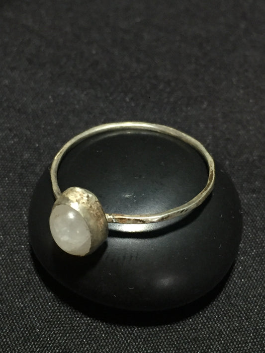 Single Moon